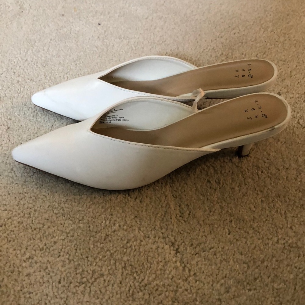 Sandals size 6